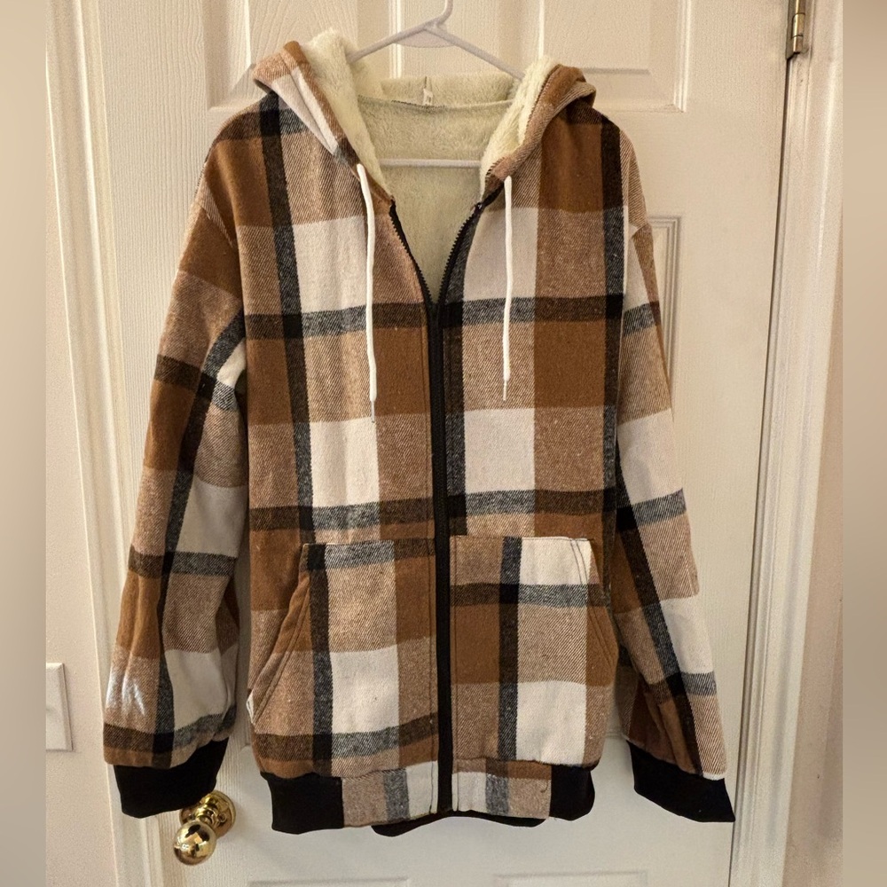 Plaid Hooded Jacket Faux Fur-lined with Pockets